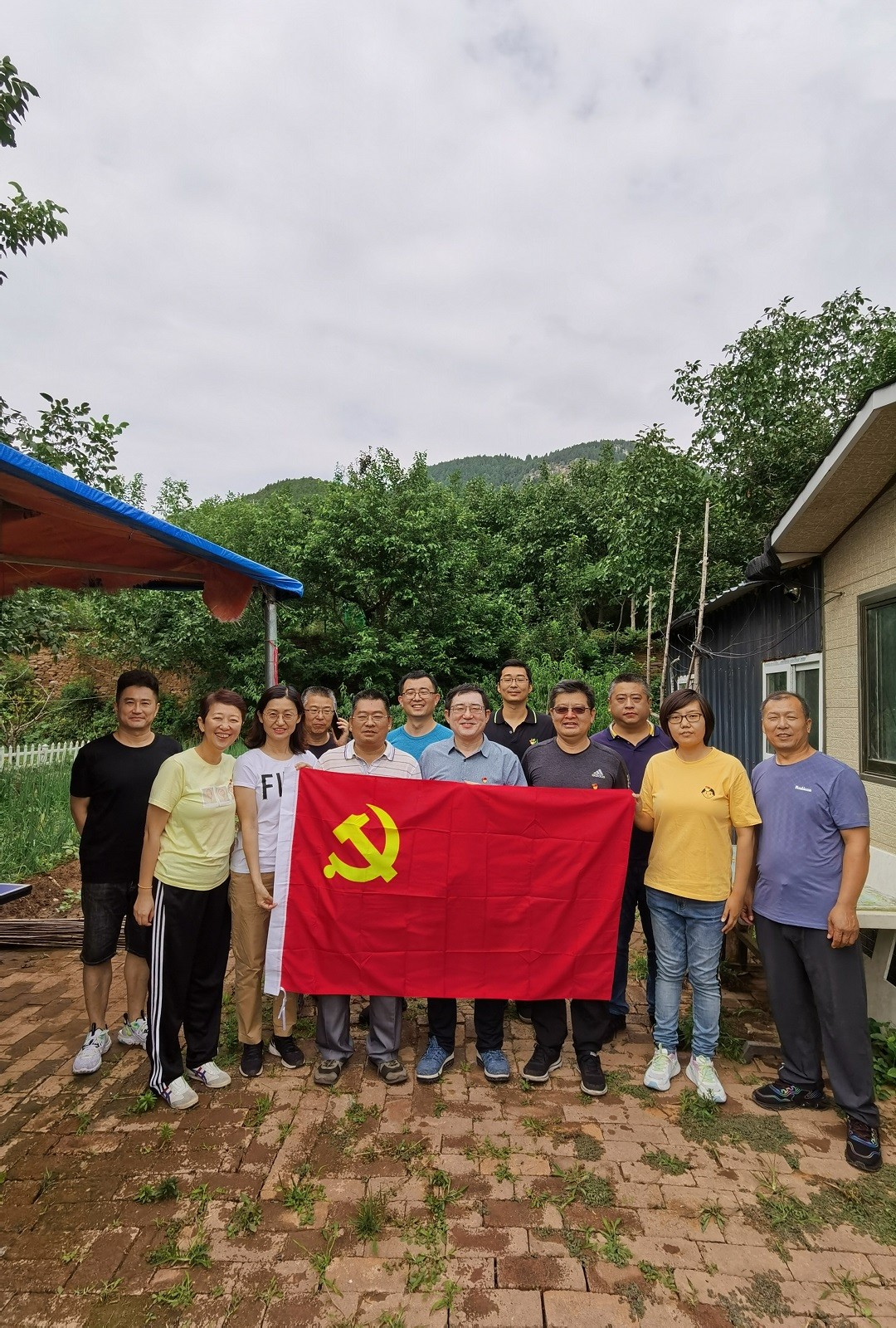 主题党日1.jpg